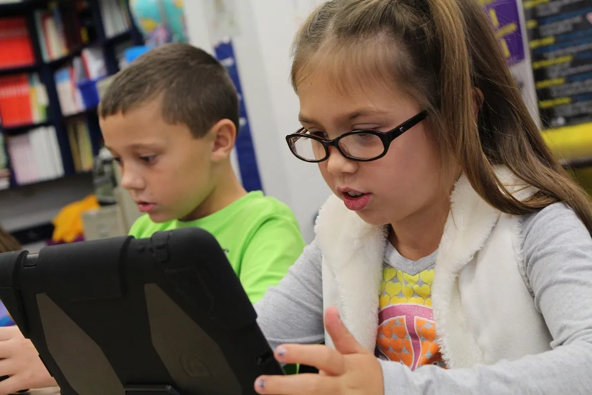 Free Tablet Through EBT: The 2026 Guide for Low-Income Families to Get Connected