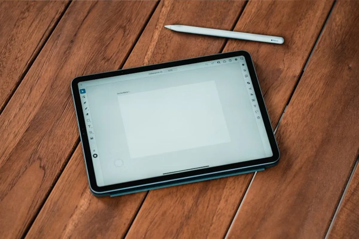 Can I Acquire A Free Tablet With Phone? A Popular Government Program