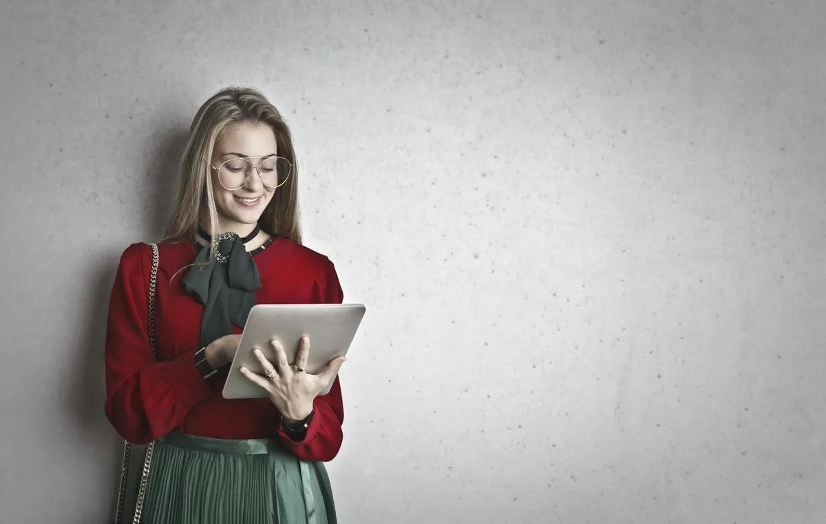 Get Free Tablets With Service From The Government: Is It Possible?