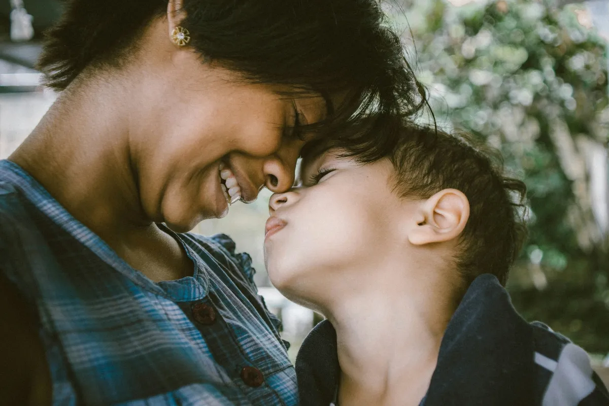 Gift Box for Mom: Show Her How Much You Care Today