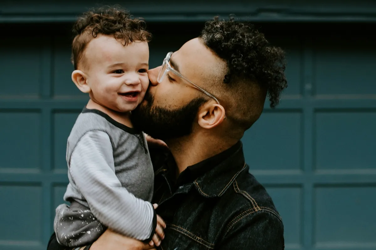 Gift for Dad: 10+ Practical & Cool Ideas He’ll Actually Use