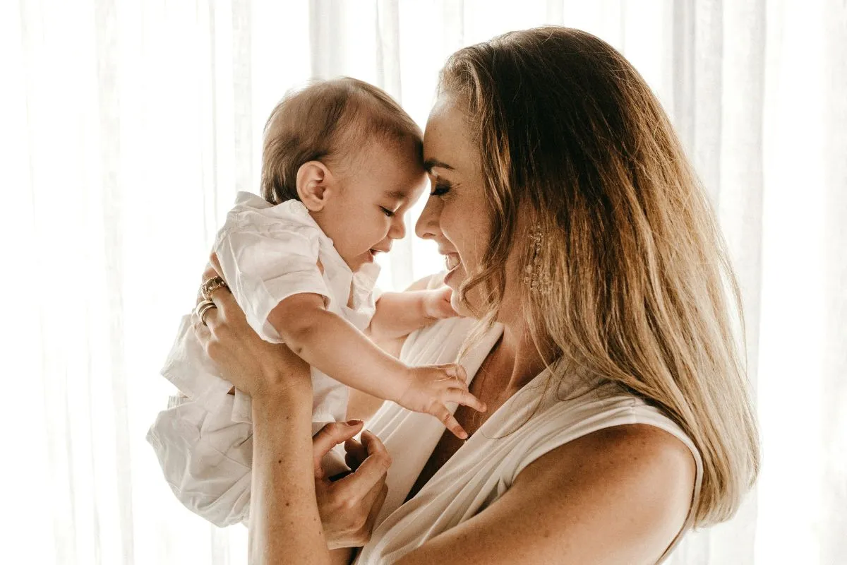 The 7+ Most Amazing Gift for New Mom: Celebrate Her New Amazing Journey