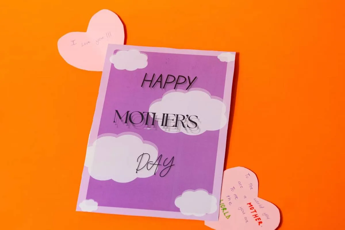 Looking for a Good Gift for Mom? Simple Ideas That Always Feel Right (2026)