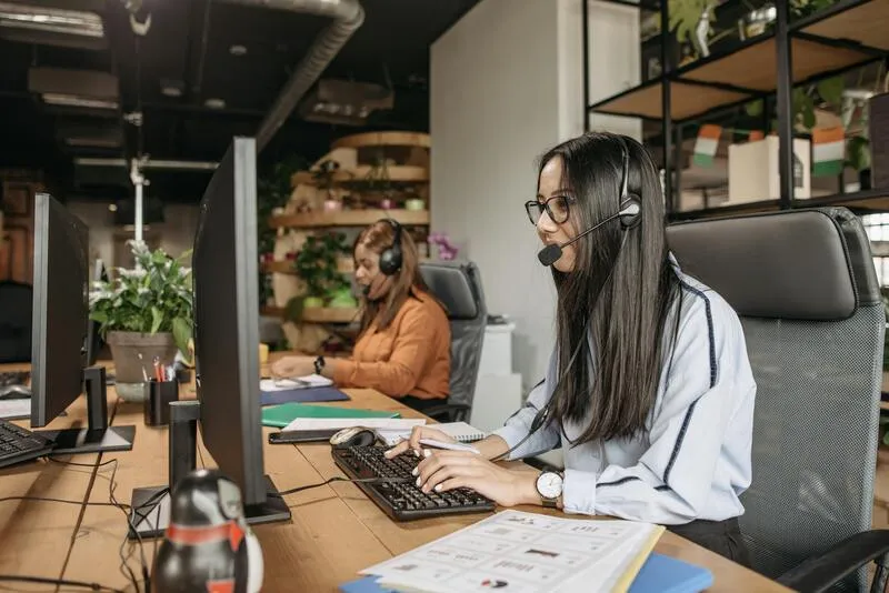 what-is-the-difference-between-a-hot-call-and-a-cold-call