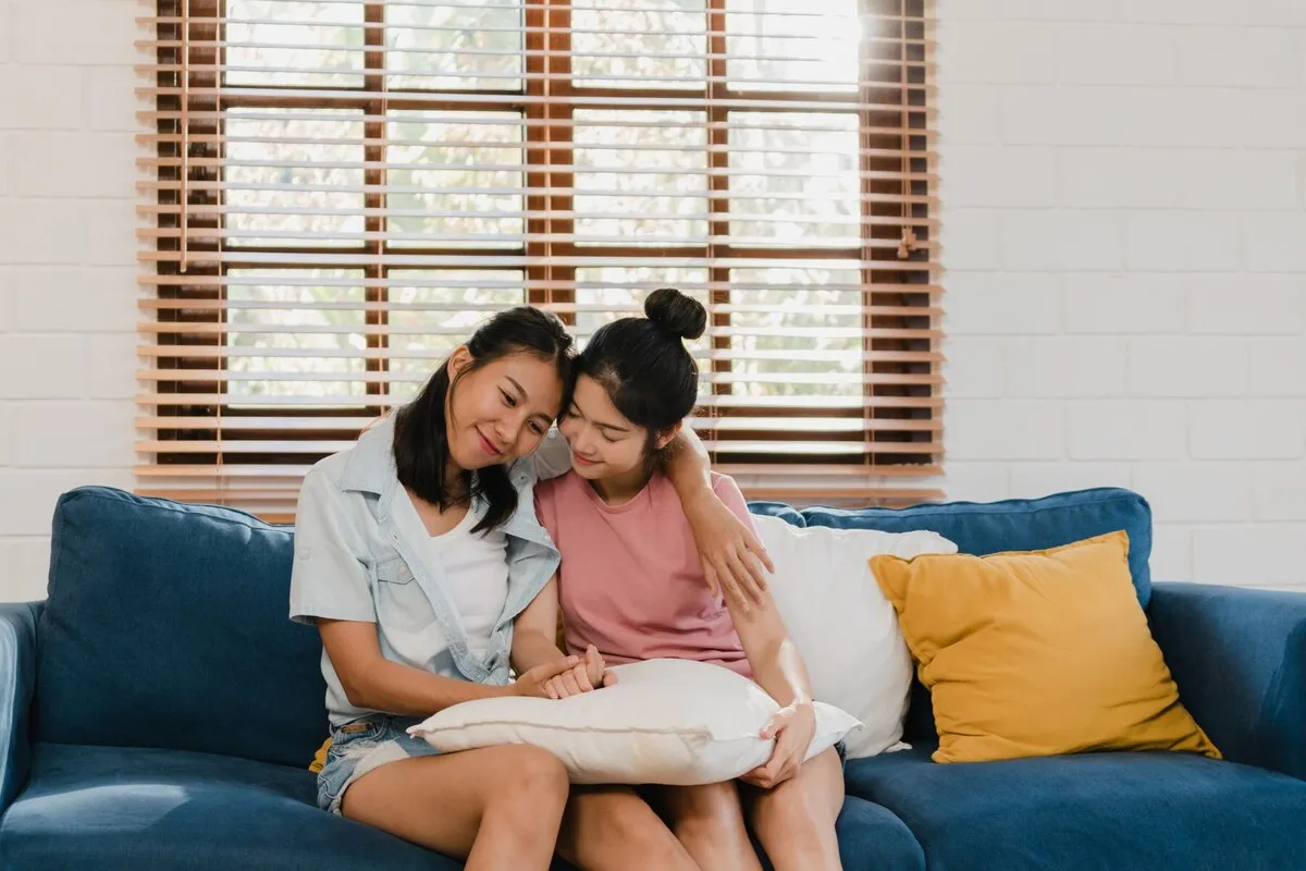 Affordable Housing for Single Mothers: Essential Programs & Practical Tips