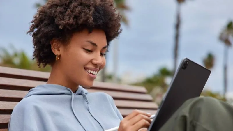 how can i get a free government tablet with data 1