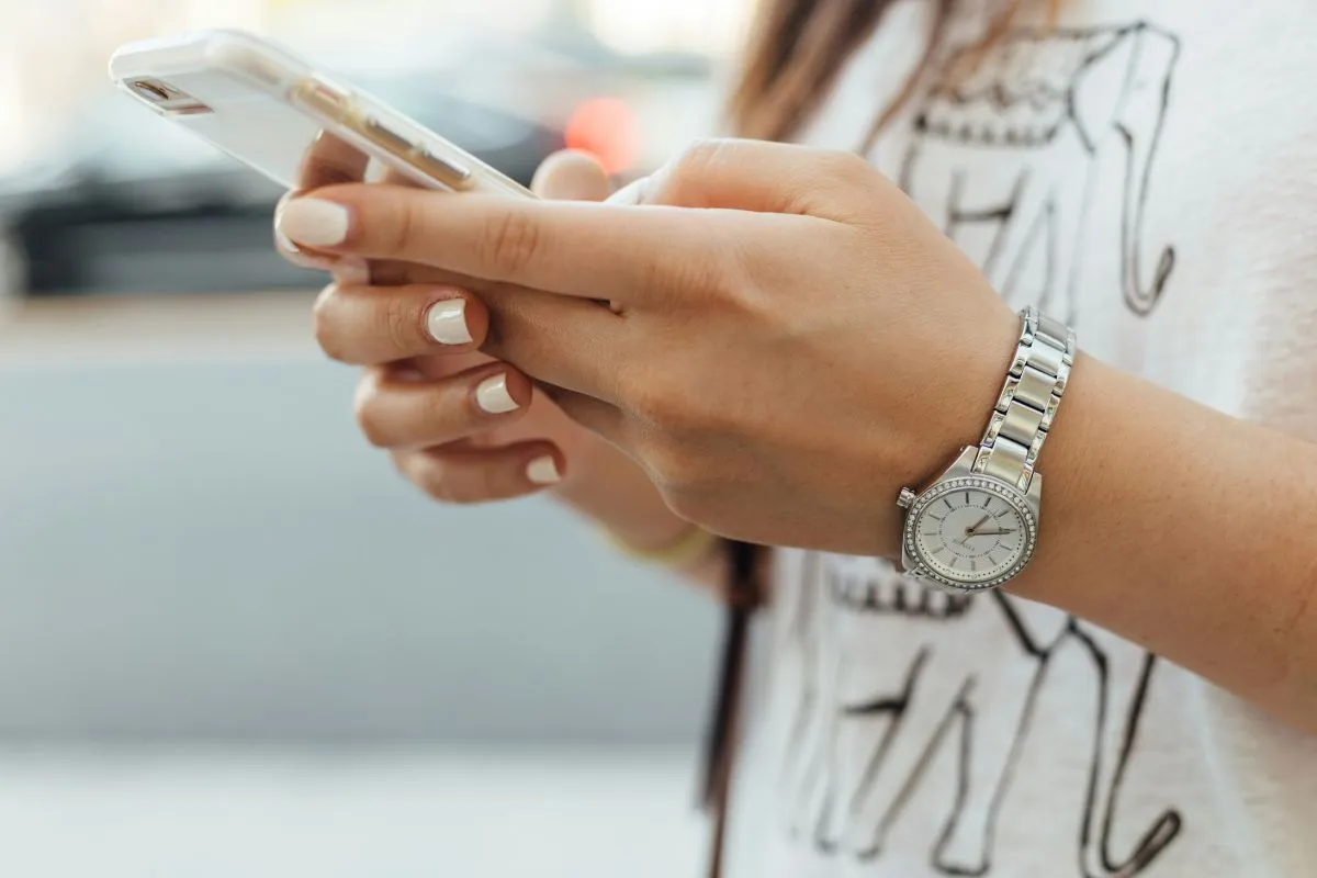 How Do I Get a Free Phone from Medicaid? The Guide to Free Government Smartphones