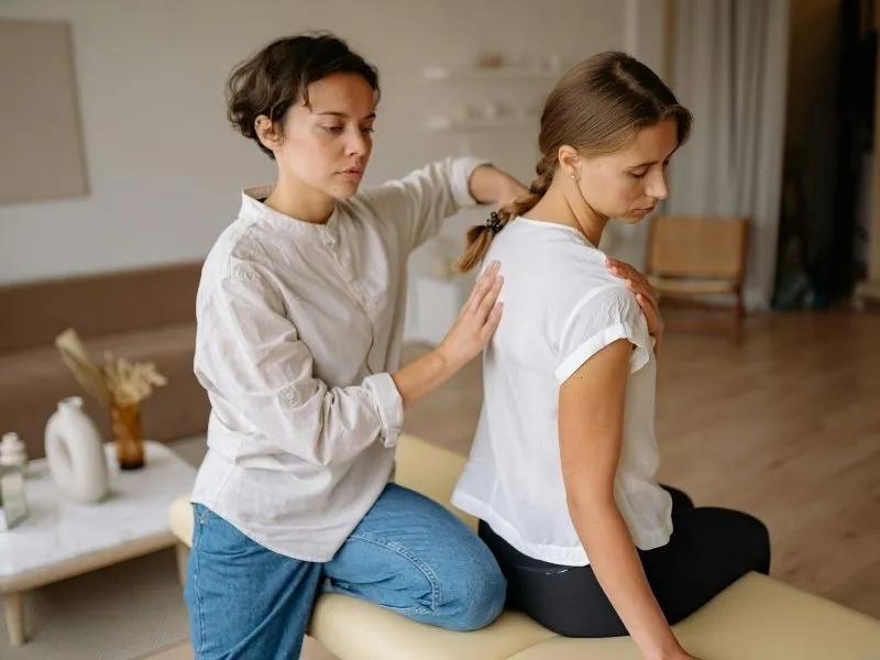 how many chiropractic visits does medicare cover in a year