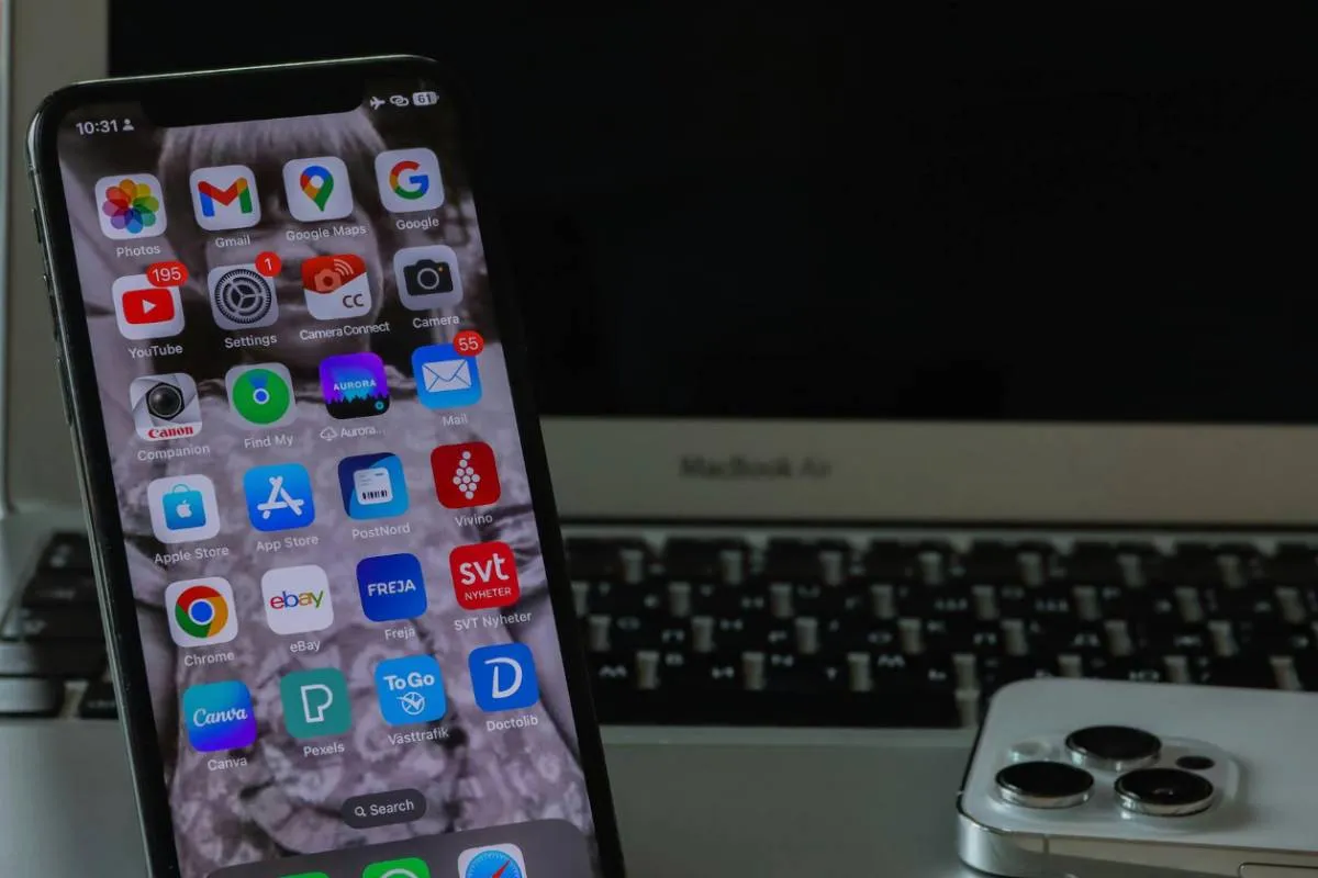 How Many eSIMs Can iPhone 15 Have? Limits, Tips & Real-Life Uses