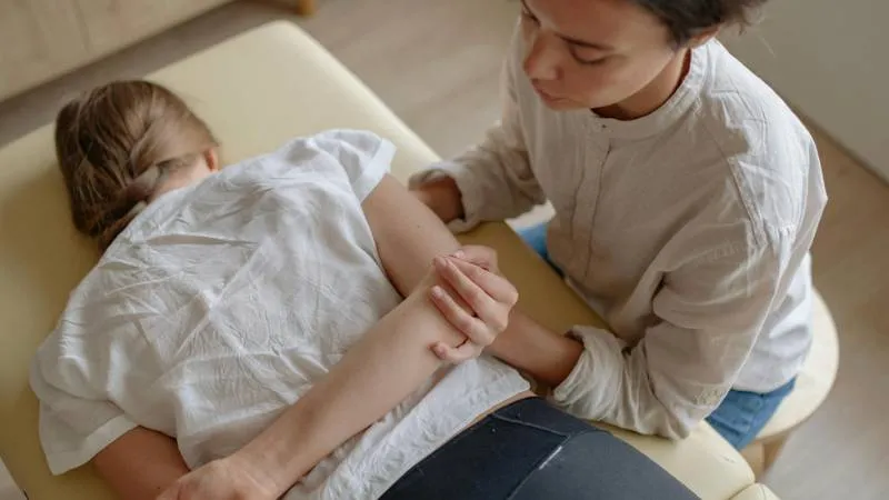 how-much-does-medicare-pay-for-chiropractic-adjustment-1