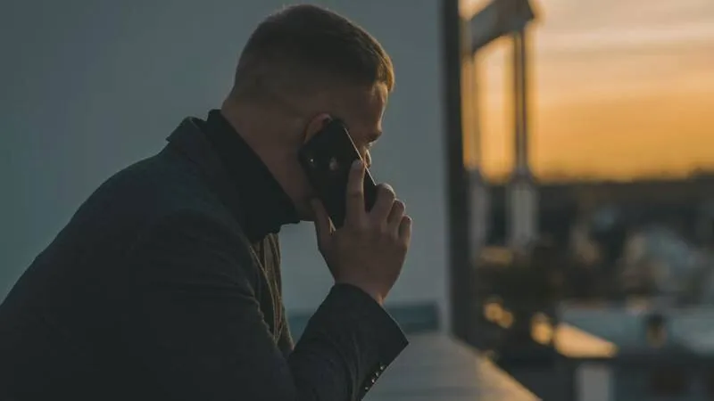 how-to-call-england-from-us-1