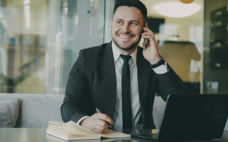 how-to-call-london-from-us-simple-steps