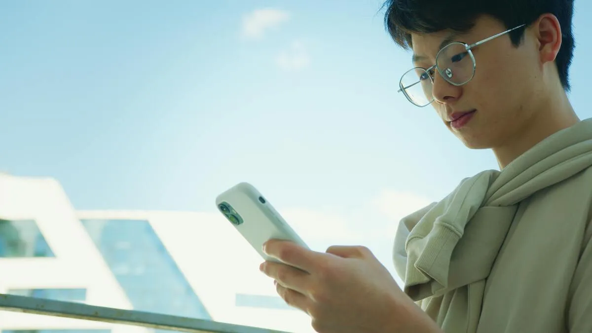 How to Check if Someone Is Using My SIM Card Without My Permission