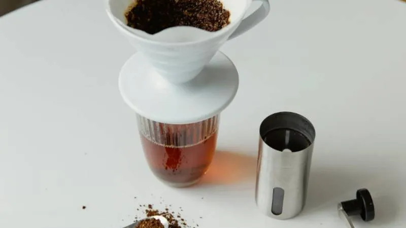 how-to-clean-a-coffee-grinder-1