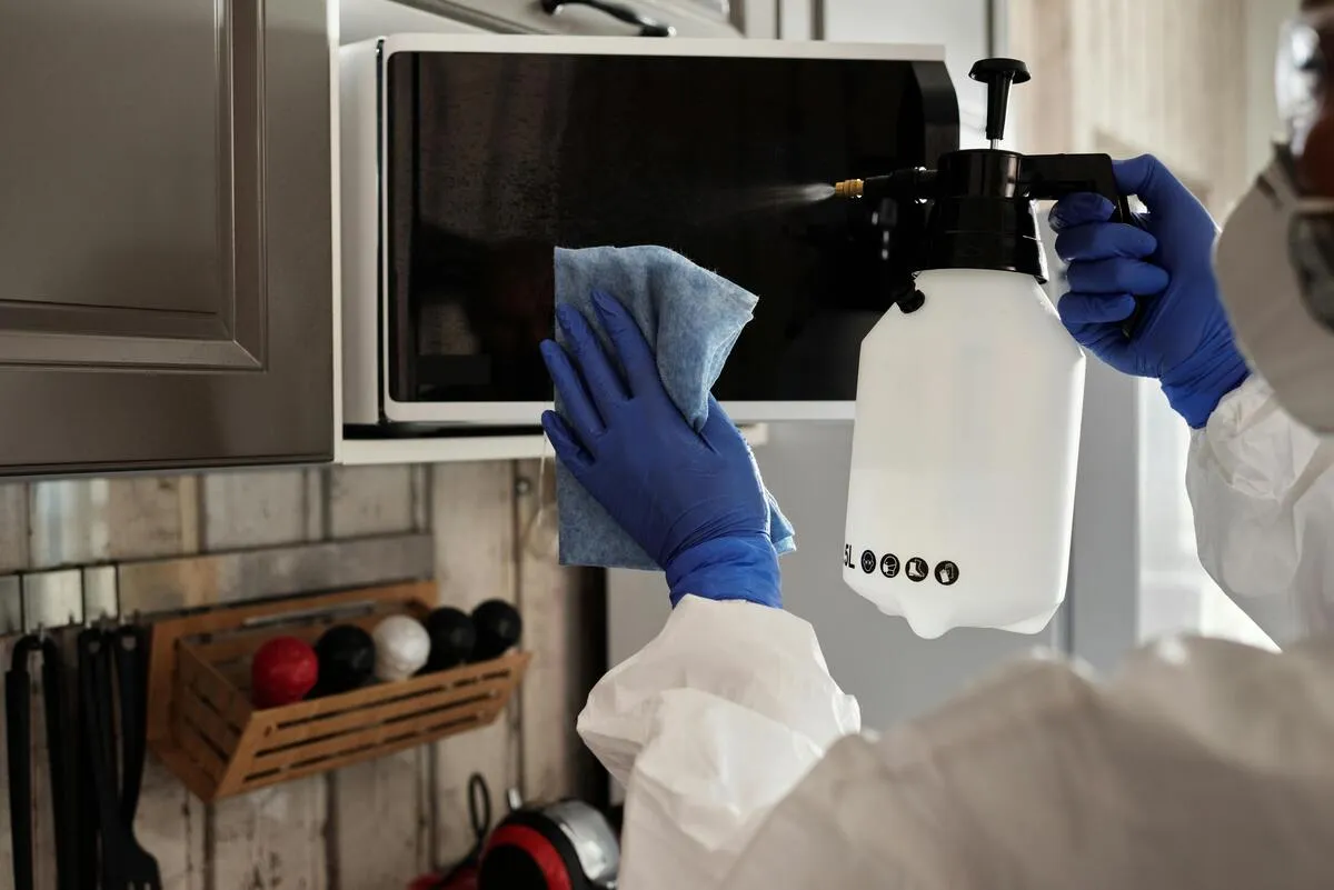 How to Clean an Oven Without Stress: Effective Methods for Stubborn Grease Mess
