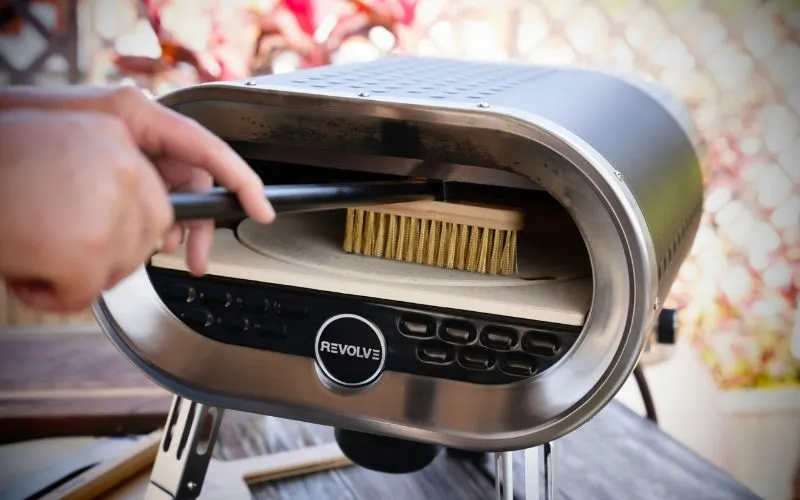 how-to-clean-an-oven-six-steps