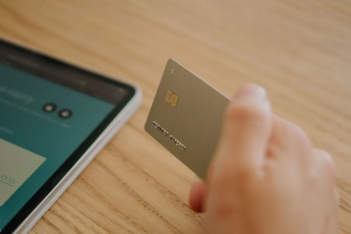 How to Clean SIM Card Safely Without Damaging It?