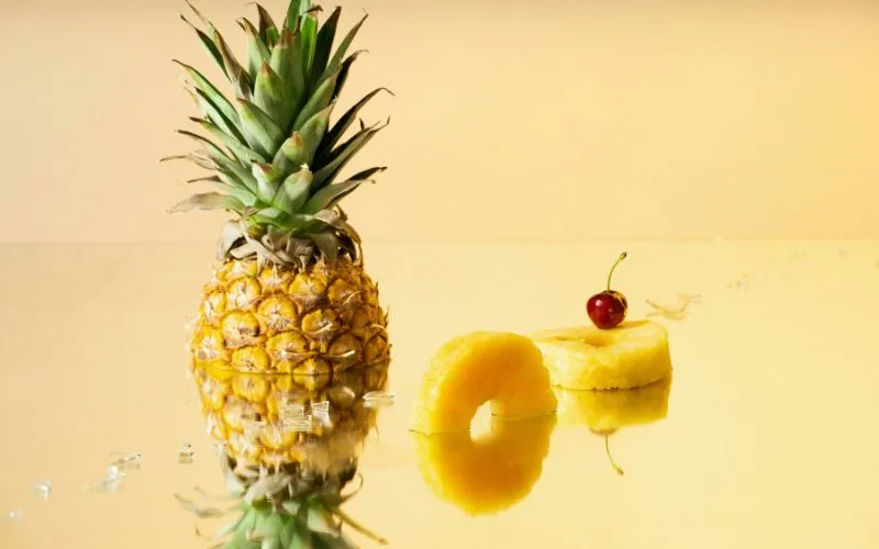 how-to-cut-a-pineapple-1