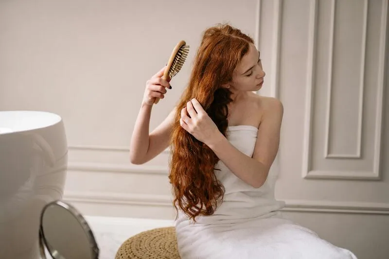 how-to-fix-frizzy-curly-hair