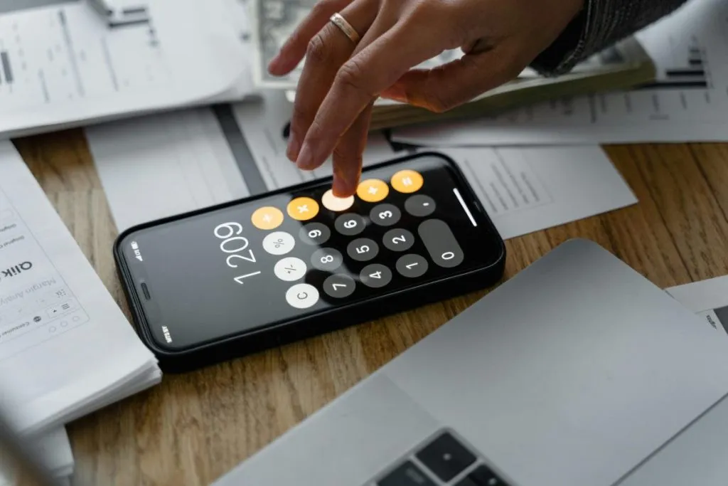 The Ultimate Guide On How To Lower Phone Bill Effectively In 2025