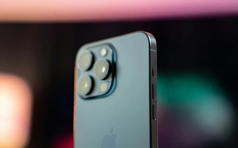 how-to-remove-sim-card-from-iphone-full-guide
