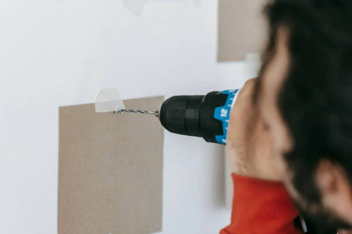 How to Repair Drywall Anchor Holes: The Easy Fix for Any Size Hole (2026)