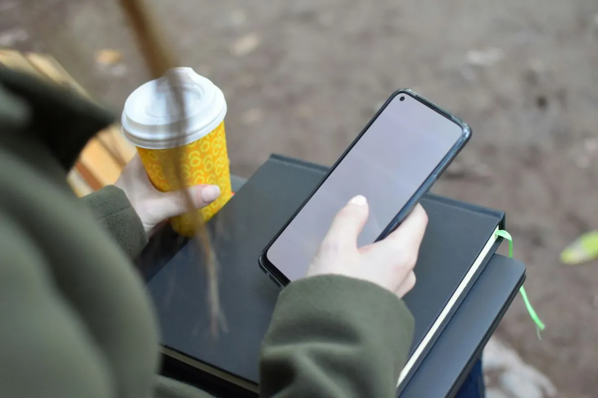 How to Turn Off eSIM: A Quick Guide for All Smartphones