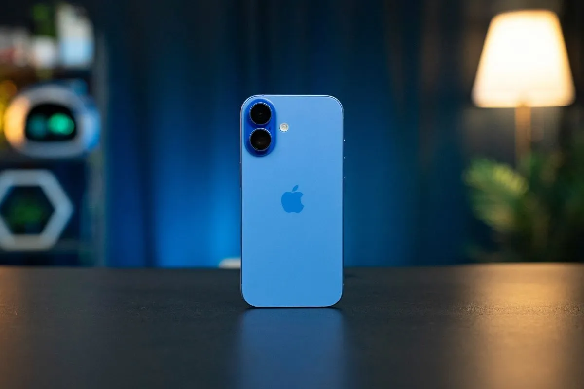 iPhone 16 SIM Card Slot: Is the Physical Tray Still Here?
