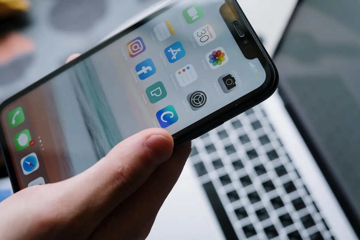 iPhone X eSIM: Does iPhone X Support eSIM?