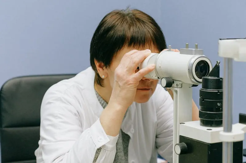 is cataract surgery covered by medicare