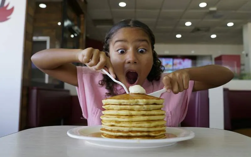 kids-eat-free-wednesday-1