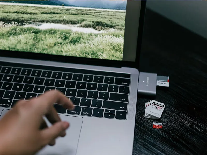 laptop sim card