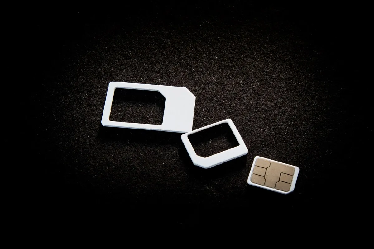 eSIM vs Physical SIM: Which One Is Better in 2026?