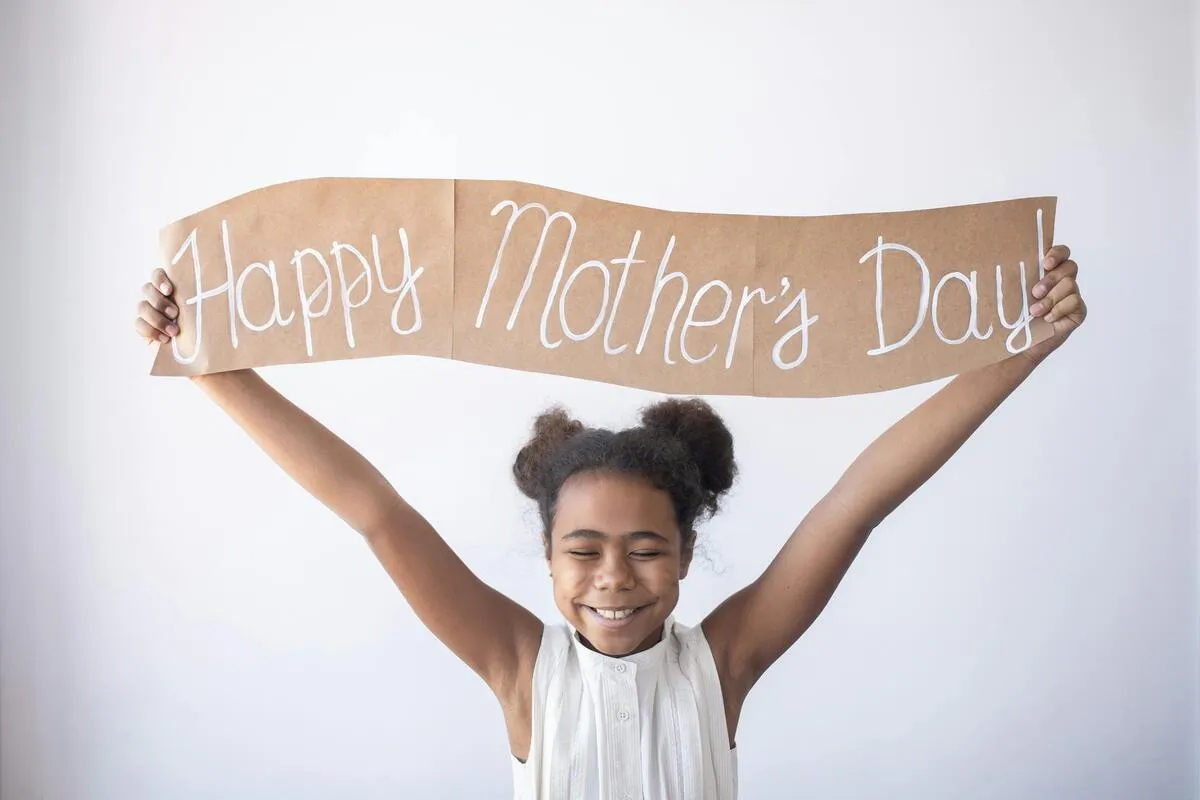 Mother’s Day Message From Daughter: Meaningful Ways to Say “Thank You, Mom”