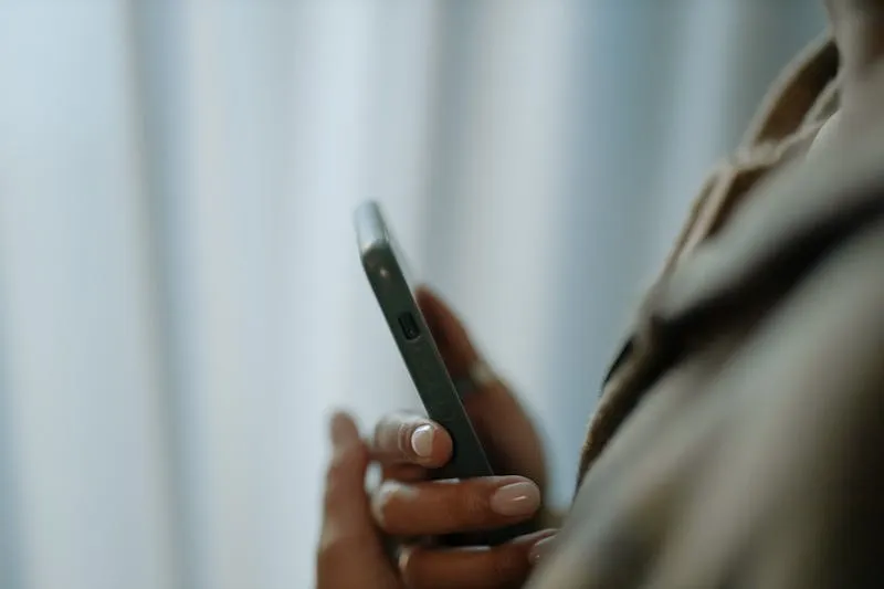 why does my phone not ring when i call someone