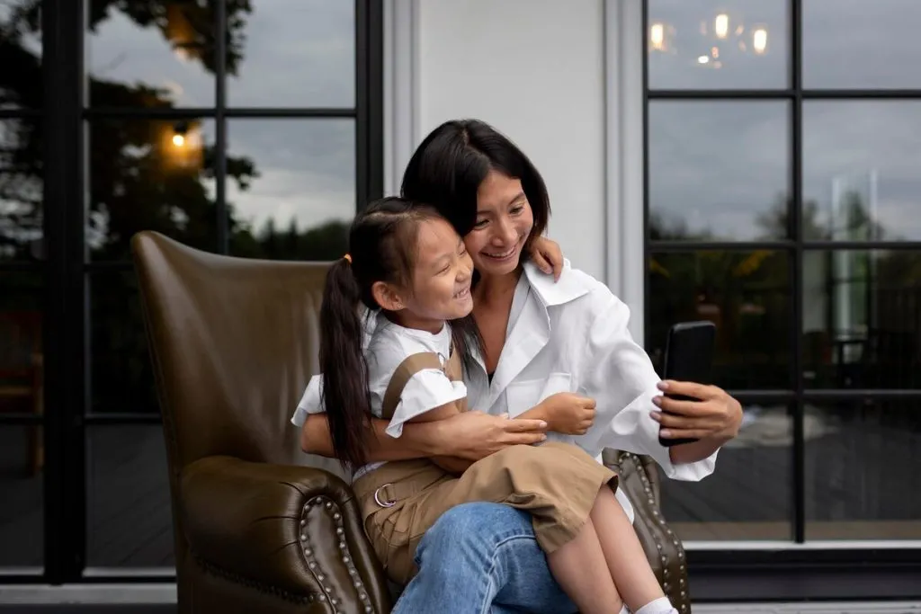 Affordable Housing for Single Mothers: Essential Programs & Practical Tips