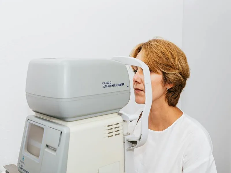 Does Medicaid Cover Contacts? 5 Essential Facts You Must Know Before Choosing Contact Lenses