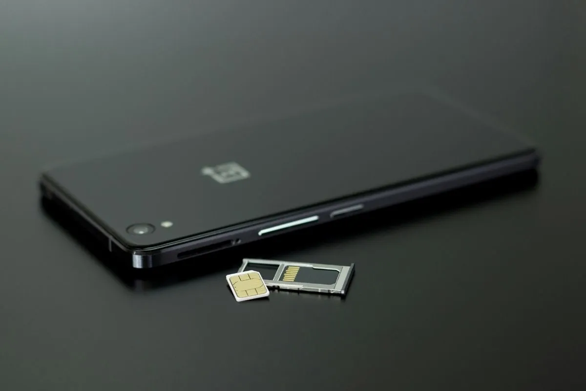 SIM Card Inserted But No Service Android: Causes And Fixes That Work