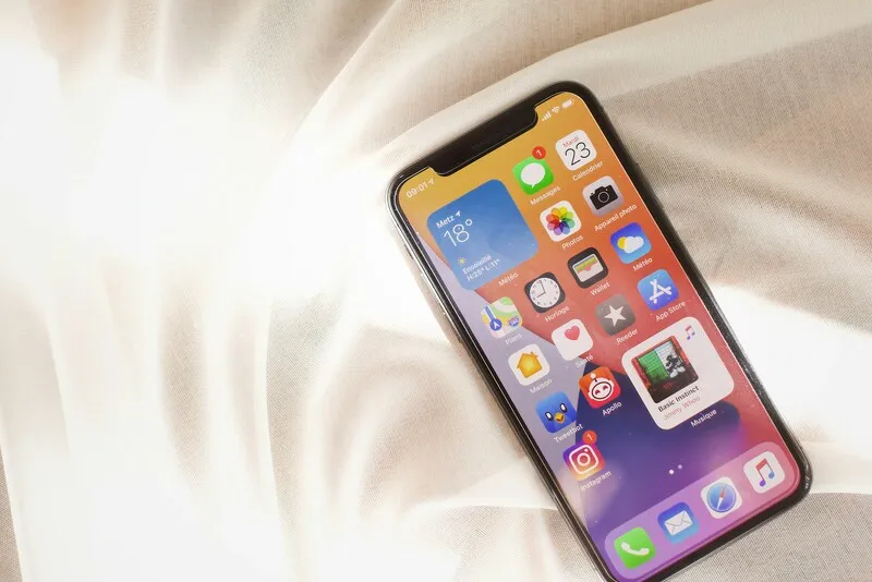 Why is my SIM card inserted but no service?