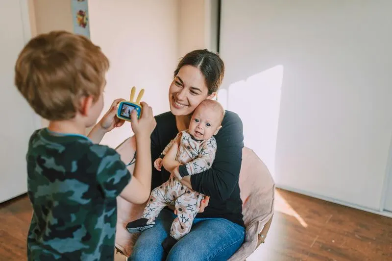 what assistance can a single mom get