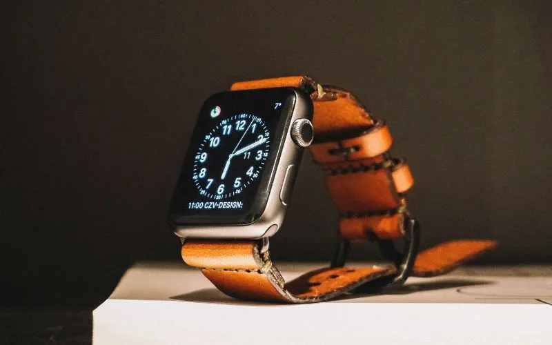 smart-watch-with-sim-card-definition