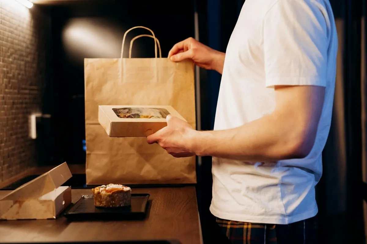 Takeout Restaurants Near Me: Easy Ways To Find Great Food Nearby