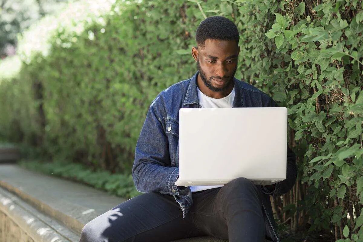 Is Walmart ACP Free Laptop Program Available Today? [Updated Guide]