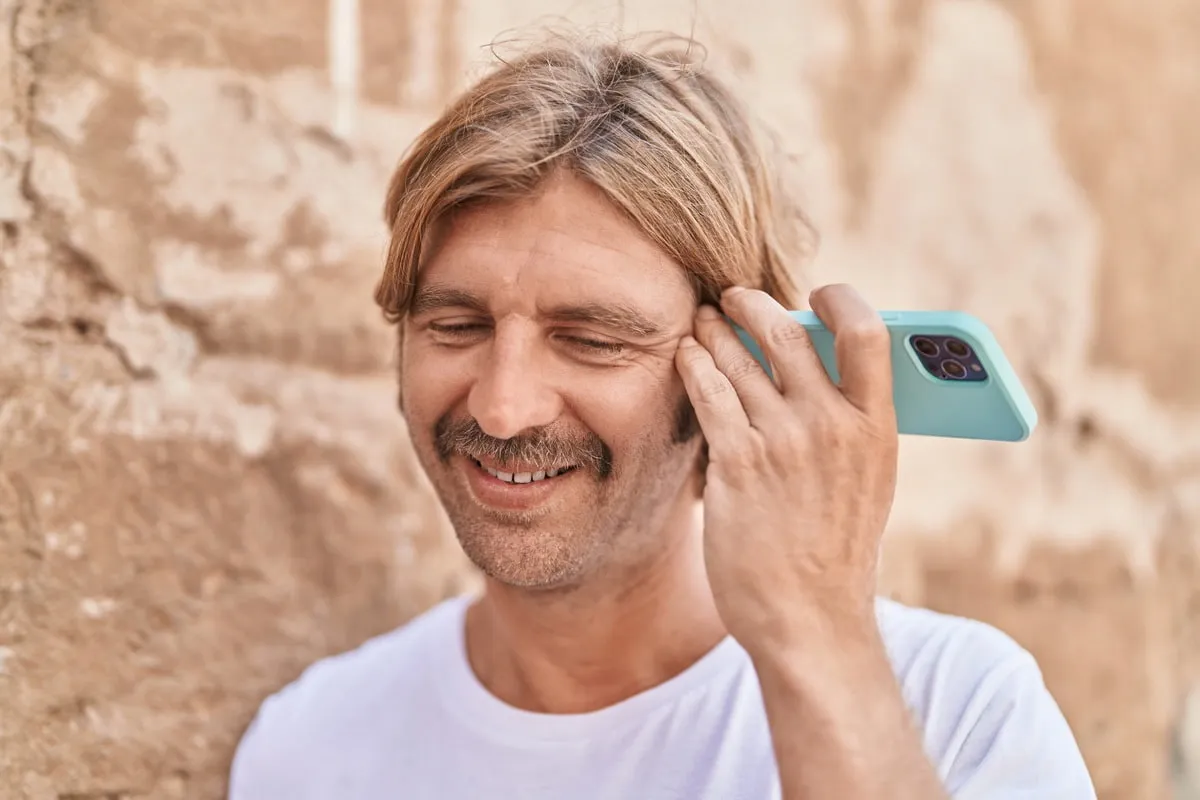What Does SIM Free Phone Mean? A Complete Guide for 2025