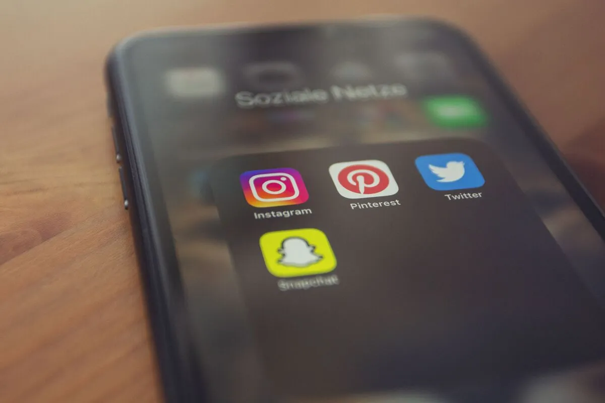 What Does the Green Dot Mean on Snapchat?