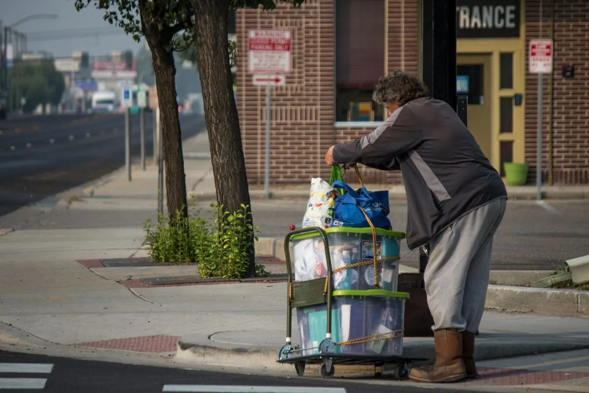 What is An Obama Phone? Quick Guide for Low-Income Americans (2025)