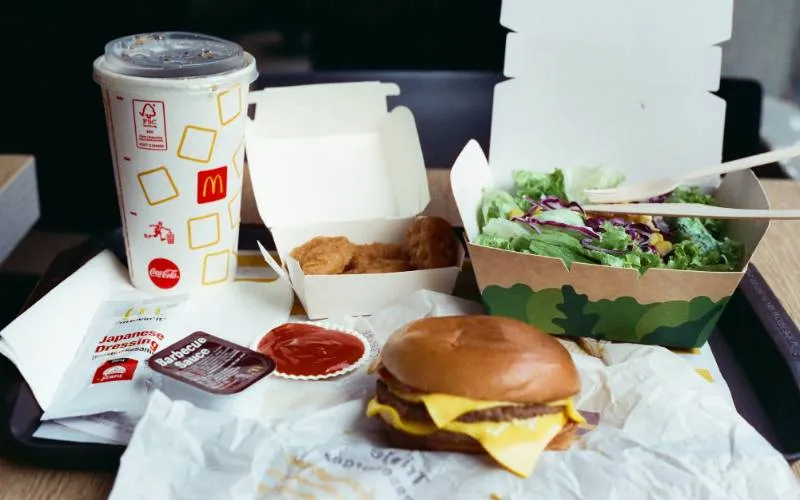 what-time-does-mcdonalds-stop-serving-breakfast-popular-items