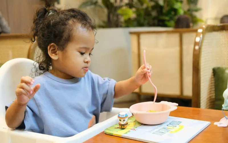 when do kids eat free at denny’s near me