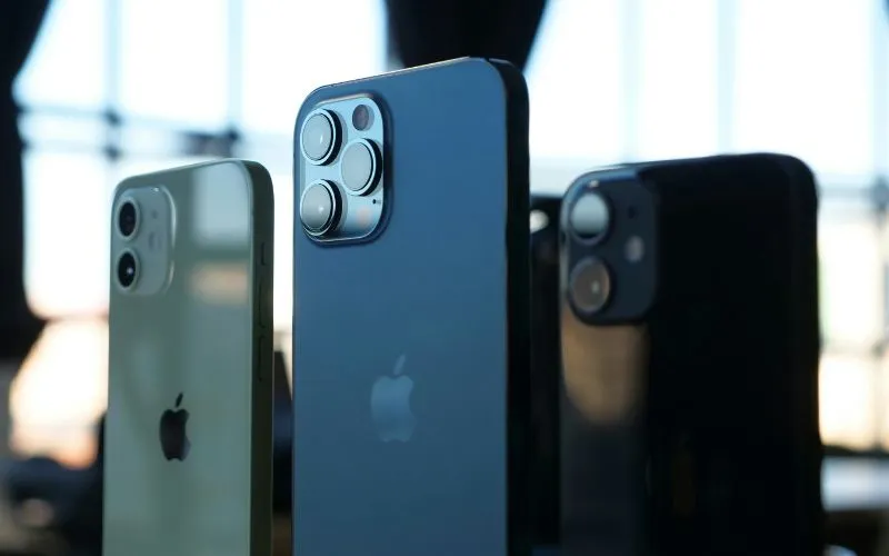 who-has-the-best-free-government-phone-2025-iphone-how-to-qualify